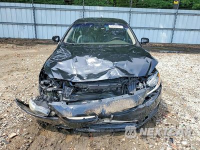 Piąte zdjęcie samochodu w środku: 2015 VOLVO S60 PREMIER VIN:YV1612TK0F2360442 - miniatura