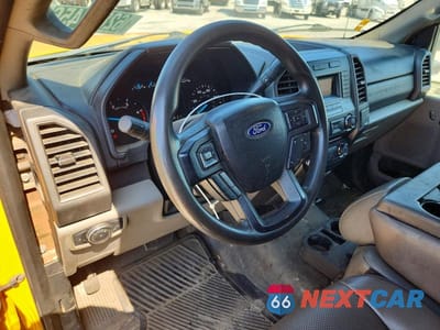 Zdjęcie 8 z 12 samochodu: 2018 FORD F550 SUPER DUTY VIN:1FDUF5GT1JDA01239 - miniatura