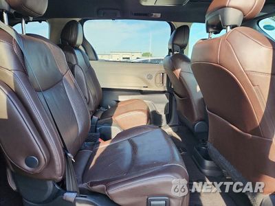 Zdjęcie 11 z 13 samochodu: 2021 TOYOTA SIENNA PLATINUM 7-PASSENGER VIN:5TDERKEC4MS007725 - miniatura
