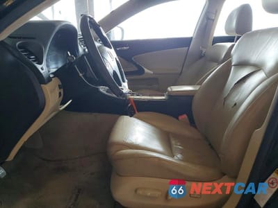 Zdjęcie 7 z 13 samochodu: 2006 LEXUS IS 350 VIN:JTHBE262762006193 - miniatura