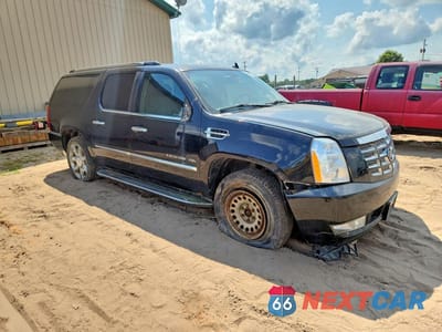 Czwarte zdjęcie samochodu z boku: 2010 CADILLAC ESCALADE ESV LUXURY VIN:1GYUKHEF1AR239619 - miniatura