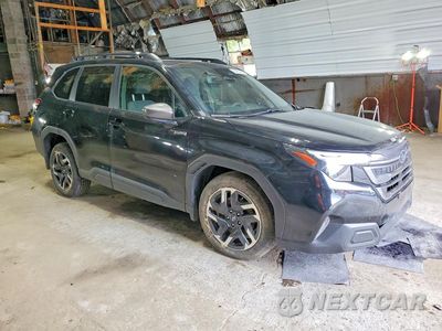 Czwarte zdjęcie samochodu z boku: 2025 SUBARU FORESTER PREMIUM VIN:JF2SLSED9SH413869 - miniatura