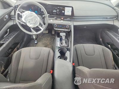 Zdjęcie 8 z 13 samochodu: 2025 HYUNDAI ELANTRA SEL VIN:KMHLS4DG6SU965765 - miniatura