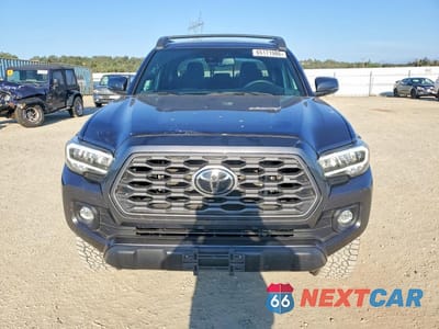 Piąte zdjęcie samochodu w środku: 2021 TOYOTA TACOMA TRD OFF-ROAD VIN:3TMCZ5AN3MM371246 - miniatura