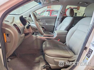Zdjęcie 7 z 13 samochodu: 2012 KIA SPORTAGE LX VIN:KNDPBCA29C7233106 - miniatura