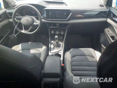 Zdjęcie 8 z 13 samochodu: 2022 VOLKSWAGEN TAOS SEL VIN:3VV1X7B21NM010579 - miniatura