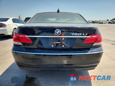 Zdjęcie 6 z 12 samochodu: 2006 BMW 750 LI VIN:WBAHN835X6DT26705 - miniatura