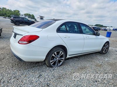 Trzecie zdjęcie samochodu z tyłu: 2016 MERCEDES-BENZ C 300 4MATIC VIN:55SWF4KBXGU129484 - miniatura