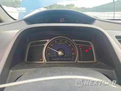 Zdjęcie 9 z 12 samochodu: 2009 HONDA CIVIC LX VIN:1HGFA16519L028158 - miniatura