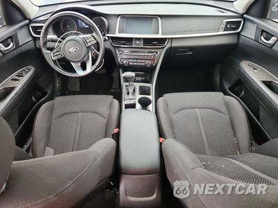 Zdjęcie 8 z 12 samochodu: 2019 KIA OPTIMA LX VIN:5XXGT4L32KG329688 - miniatura