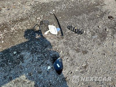 Zdjęcie 12 z 13 samochodu: 2024 VOLKSWAGEN GTI S VIN:WVWHA7CD7RW146901 - miniatura