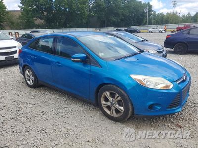 Czwarte zdjęcie samochodu z boku: 2014 FORD FOCUS SE VIN:1FADP3F21EL188241 - miniatura