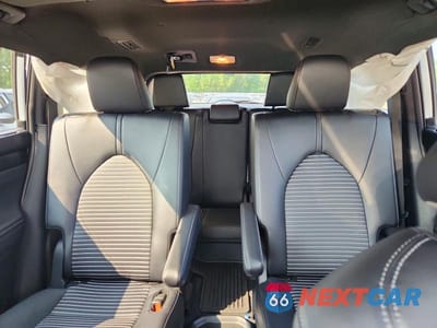 Zdjęcie 10 z 13 samochodu: 2025 TOYOTA HIGHLANDER XSE VIN:5TDKDRBH3SS580333 - miniatura