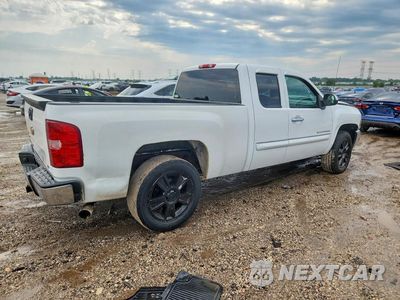 Trzecie zdjęcie samochodu z tyłu: 2012 CHEVROLET SILVERADO K1500 LT VIN:1GCRKSE74CZ100296 - miniatura
