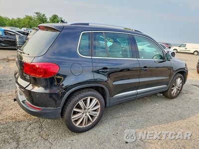 Trzecie zdjęcie samochodu z tyłu: 2012 VOLKSWAGEN TIGUAN S VIN:WVGBV7AXXCW544081 - miniatura