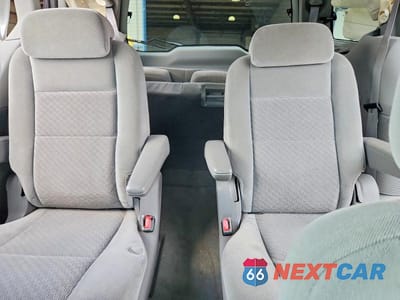 Zdjęcie 10 z 13 samochodu: 2006 FORD FREESTAR SEL VIN:2FMDA52246BA13797 - miniatura