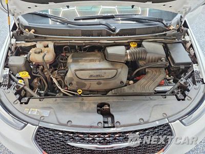 Zdjęcie 12 z 13 samochodu: 2024 CHRYSLER PACIFICA TOURING L VIN:2C4RC1BG7RR165481 - miniatura