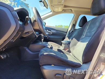 Zdjęcie 7 z 13 samochodu: 2015 NISSAN ROGUE SV VIN:5N1AT2MV6FC766038 - miniatura