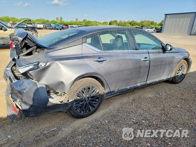 Trzecie zdjęcie samochodu z tyłu: 2025 NISSAN ALTIMA SV VIN:1N4BL4DVXSN335744 - miniatura