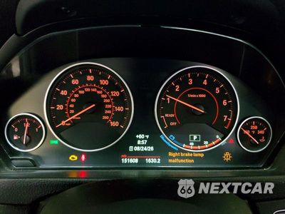 Zdjęcie 9 z 12 samochodu: 2013 BMW 328 XI SULEV VIN:WBA3B5G56DNS01316 - miniatura