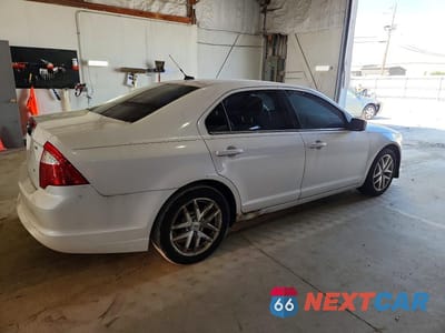 Trzecie zdjęcie samochodu z tyłu: 2011 FORD FUSION SEL VIN:3FAHP0JA9BR257821 - miniatura