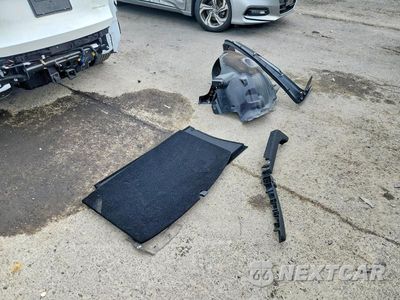 Zdjęcie 12 z 13 samochodu: 2025 TESLA MODEL Y VIN:7SAYGDEE0SF239629 - miniatura