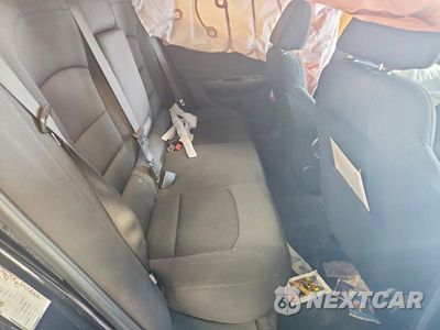Zdjęcie 10 z 12 samochodu: 2023 CHEVROLET MALIBU LT VIN:1G1ZD5ST4PF214831 - miniatura