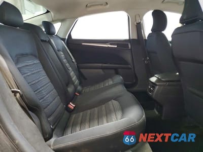 Zdjęcie 10 z 12 samochodu: 2016 FORD FUSION SE VIN:3FA6P0HD8GR268288 - miniatura