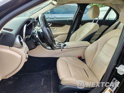 Zdjęcie 7 z 12 samochodu: 2016 MERCEDES-BENZ C 300 4MATIC VIN:55SWF4KBXGU111308 - miniatura