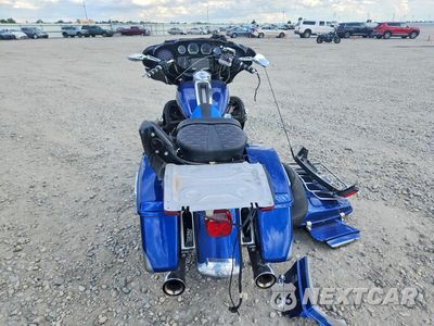 Czwarte zdjęcie samochodu z boku: 2017 HARLEY-DAVIDSON FLHTK ULTRA LIMITED VIN:1HD1KED1XHB610386 - miniatura