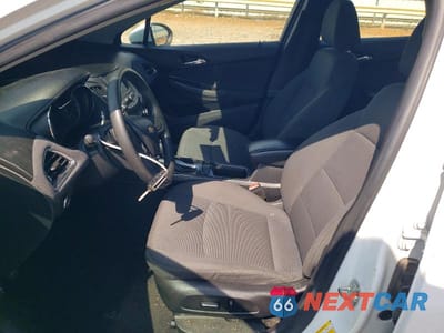 Zdjęcie 7 z 12 samochodu: 2019 CHEVROLET CRUZE LT VIN:1G1BE5SM1K7109884 - miniatura