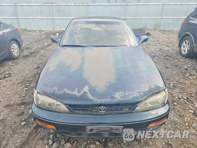 Piąte zdjęcie samochodu w środku: 1995 TOYOTA CAMRY XLE VIN:4T1GK13E2SU093486 - miniatura