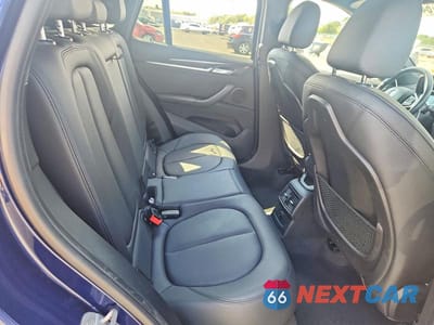 Zdjęcie 10 z 12 samochodu: 2018 BMW X1 XDRIVE28I VIN:WBXHT3C37J5L27973 - miniatura