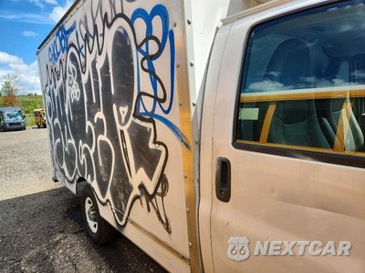 Zdjęcie 11 z 13 samochodu: 2012 GMC SAVANA REFRIGERATED BOX TRUCK VIN:1GDY72CA7C1907790 - miniatura