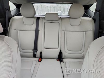 Zdjęcie 10 z 14 samochodu: 2024 HYUNDAI TUCSON LIMITED VIN:5NMJECDE8RH439327 - miniatura
