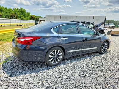 Trzecie zdjęcie samochodu z tyłu: 2017 NISSAN ALTIMA 2.5 SV VIN:1N4AL3AP8HC166727 - miniatura