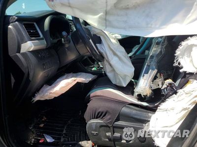 Zdjęcie 7 z 13 samochodu: 2018 TOYOTA HIGHLANDER XLE VIN:5TDKZRFHXJS273848 - miniatura