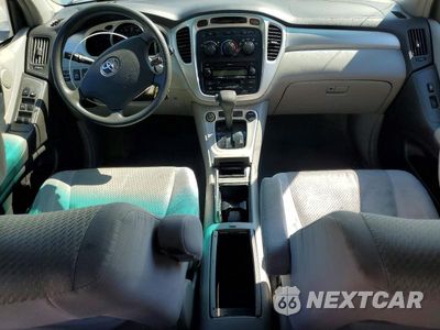 Zdjęcie 8 z 13 samochodu: 2007 TOYOTA HIGHLANDER BASE VIN:JTEEP21A370214278 - miniatura