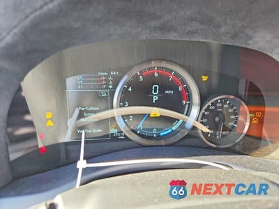 Zdjęcie 9 z 13 samochodu: 2016 LEXUS GS F BASE VIN:JTHBP1BL0GA001055 - miniatura