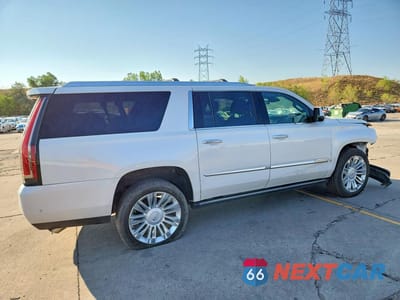 Trzecie zdjęcie samochodu z tyłu: 2020 CADILLAC ESCALADE ESV PLATINUM VIN:1GYS4KKJ6LR213074 - miniatura