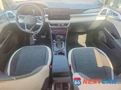 Zdjęcie 8 z 12 samochodu: 2026 VOLKSWAGEN TAOS SE VIN:3VVSC7B27TM007375 - miniatura