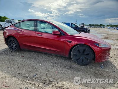 Czwarte zdjęcie samochodu z boku: 2026 TESLA MODEL 3 VIN:5YJ3E1EB2TF156576 - miniatura