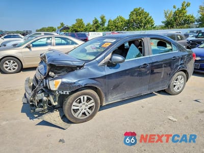 2015 CHEVROLET SONIC LT 1G1JC5SH8F4140609 - główne zdjęcie licytacji z USA - miniatura