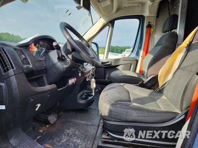 Zdjęcie 7 z 13 samochodu: 2020 RAM PROMASTER 3500 DELIVERY VAN VIN:3C6URVJG2LE128775 - miniatura