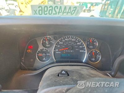 Zdjęcie 9 z 13 samochodu: 2016 GMC SAVANA BOX TRUCK VIN:1GD37TCG7G1196456 - miniatura