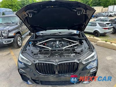 Piąte zdjęcie samochodu w środku: 2019 BMW X5 XDRIVE50I VIN:5UXJU2C58KLN67195 - miniatura