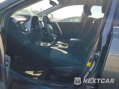 Zdjęcie 7 z 12 samochodu: 2016 TOYOTA RAV4 LE VIN:JTMZFREV7GD081936 - miniatura