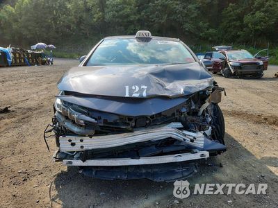 Piąte zdjęcie samochodu w środku: 2017 TOYOTA PRIUS PRIME PREMIUM VIN:JTDKARFP2H3001515 - miniatura