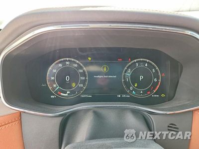 Zdjęcie 9 z 13 samochodu: 2025 JAGUAR F-PACE R-DYNAMIC S VIN:SADCT2EX4SA748399 - miniatura