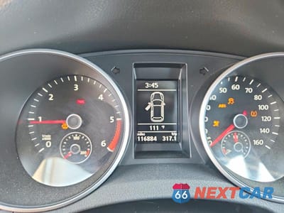 Zdjęcie 9 z 12 samochodu: 2012 VOLKSWAGEN GOLF VIN:WVWNM7AJ0CW045936 - miniatura